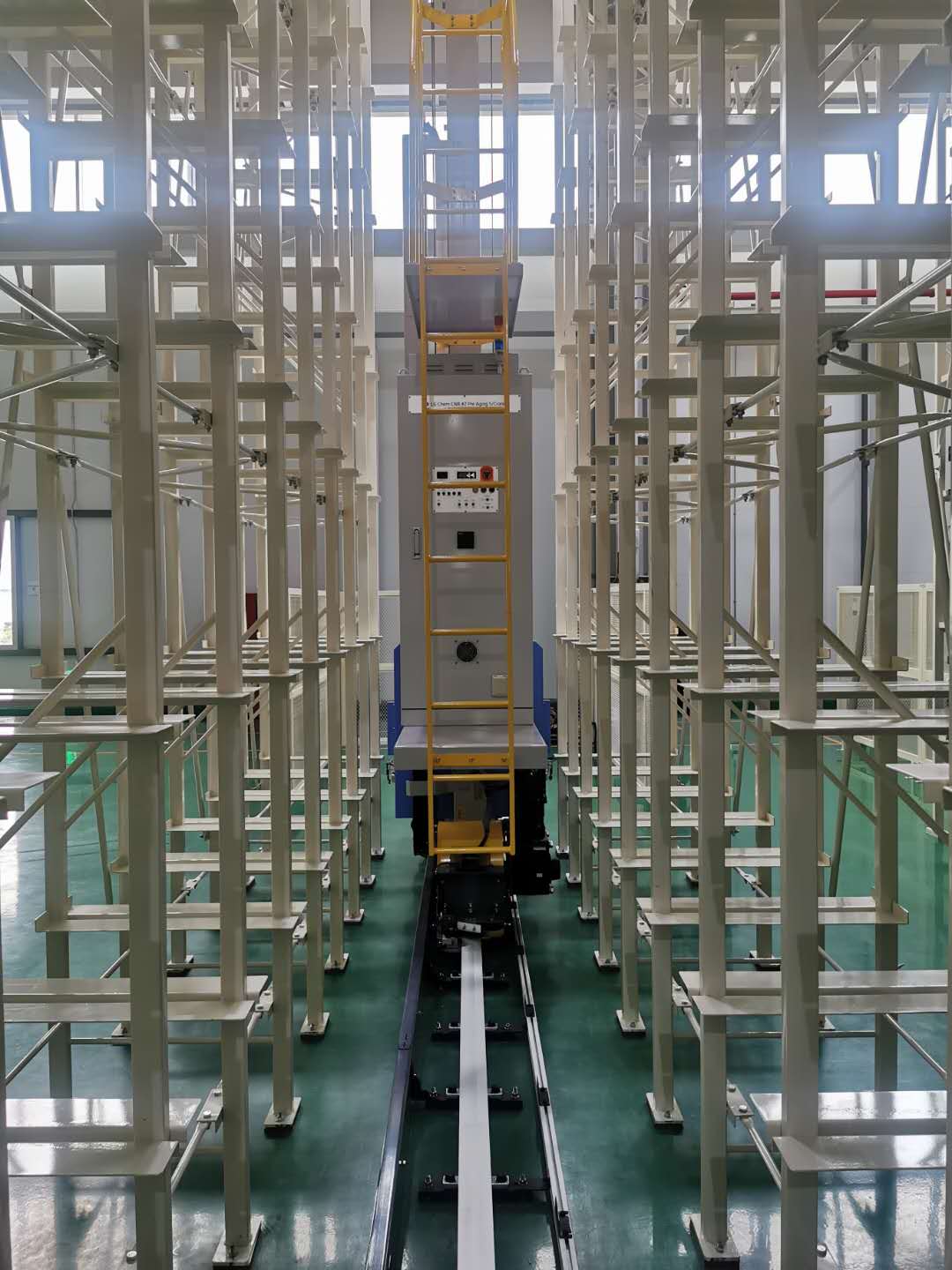 传统的普通仓库引入堆垛机，可行吗？