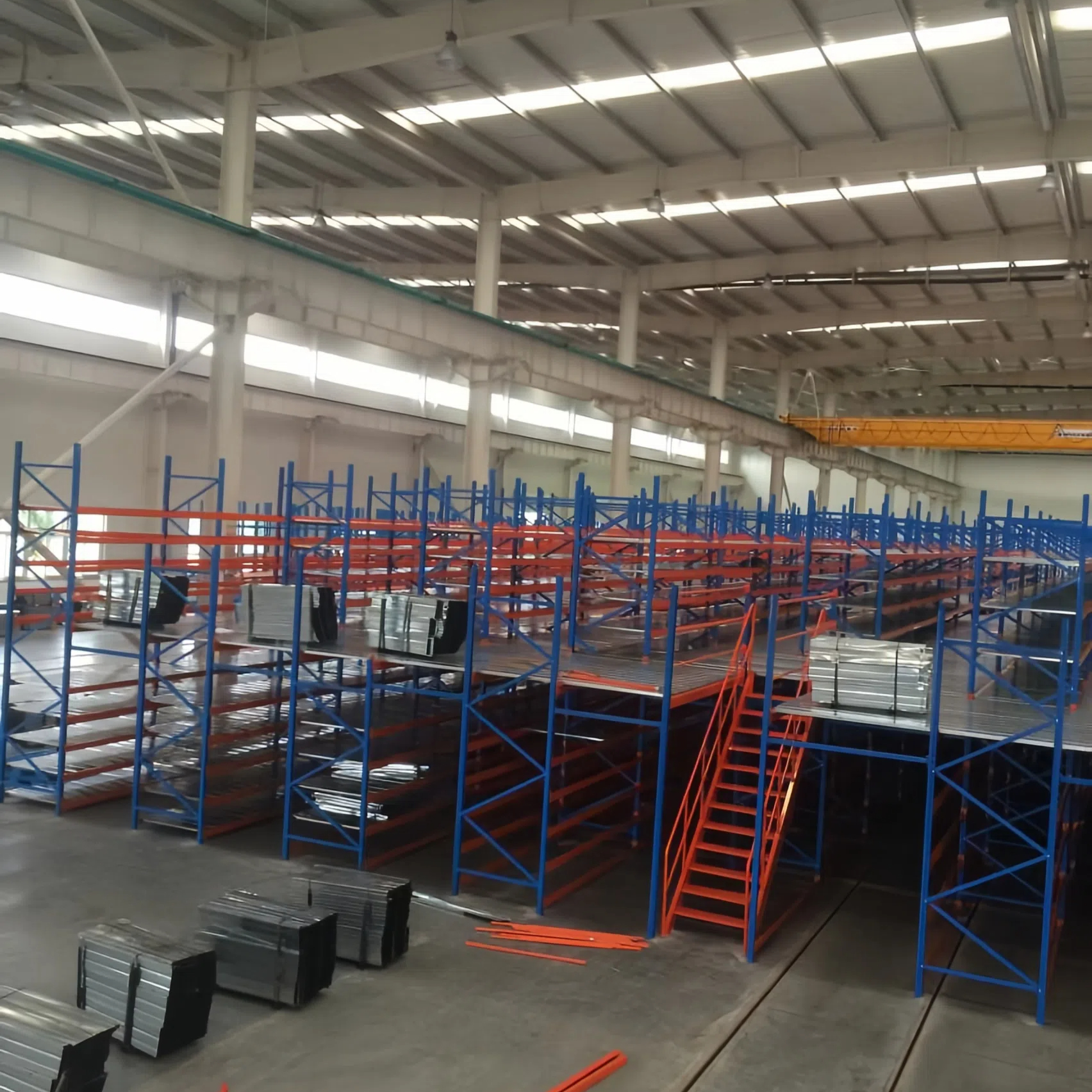 阁楼式货架适合存储哪些类型的货物？